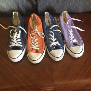 LOT - Chuck Taylors 4 pairs